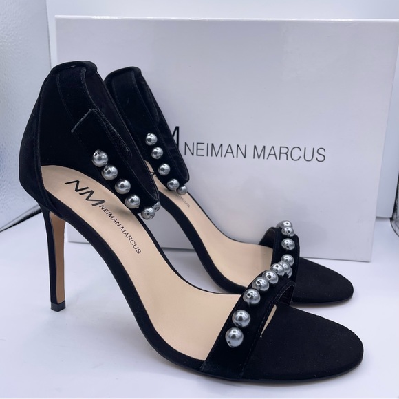 NEIMAN MARCUS suede pearl ankle strap high heel sandals women Size 8 - Picture 4 of 9